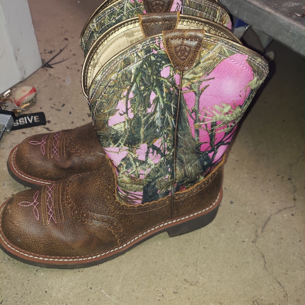 Ariat womens size 11 fatbaby cowboy boots
